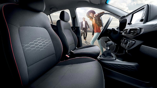 Khoang nội thất của Grand i10 Hatchback phiên bản 2022