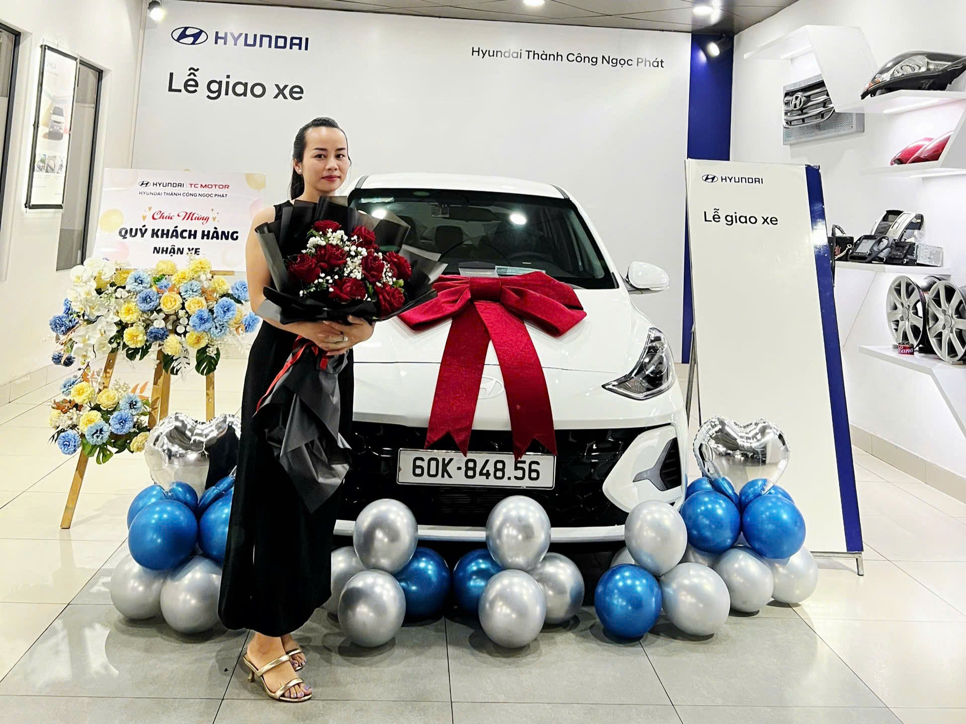 Bàn giao xe Hyundai i10 Đồng Nai