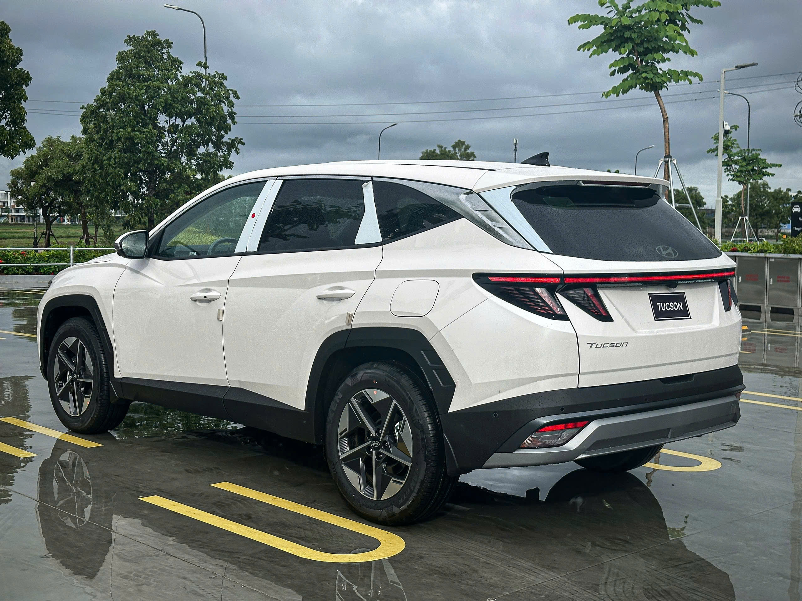 Tucson 2.0 Xăng/Dầu Đặc biệt 2026