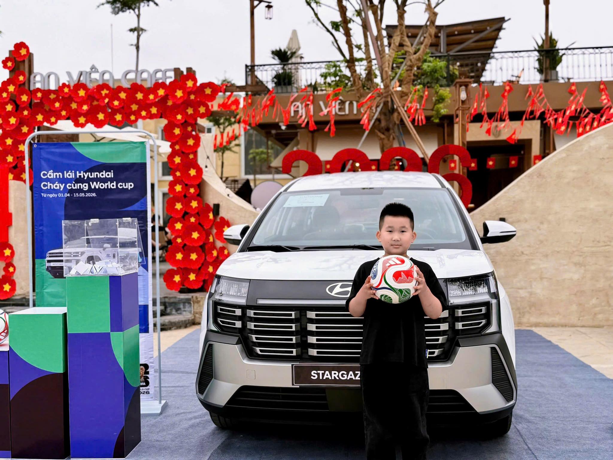 Chi tiết chương trình Cầm lái Hyundai - Cháy cùng World Cup