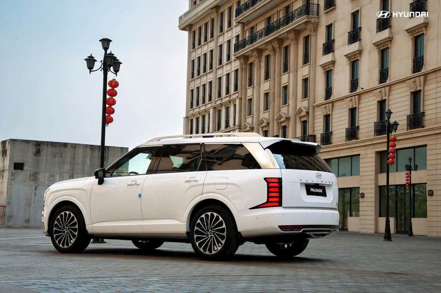 Thiết kế ngoại thất góc sau Hyundai Palisade Hybrid 2026